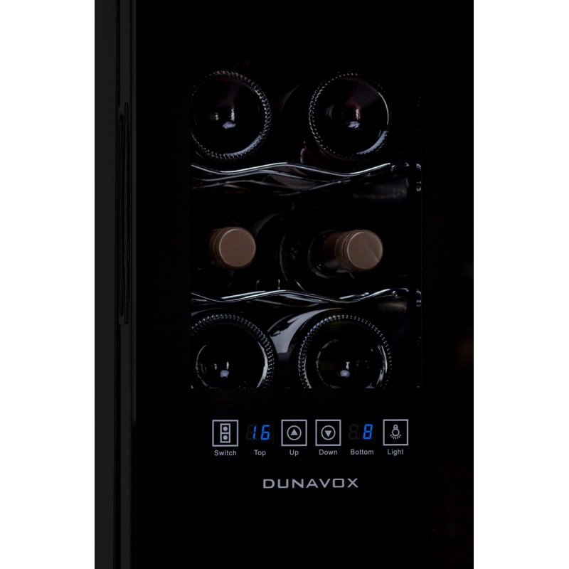 DUNAVOX DAT-12.33DC винный шкаф черный