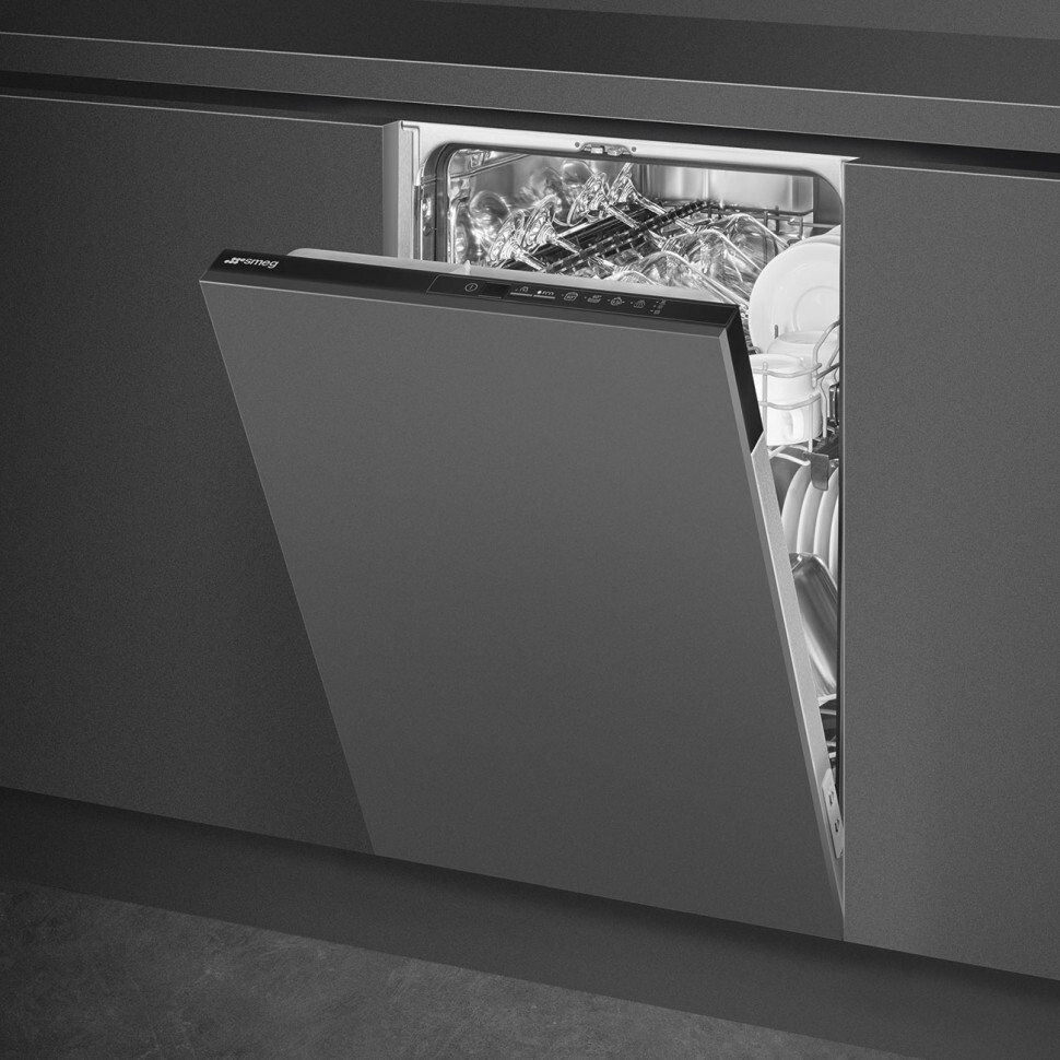 SMEG ST4512EIN посудомоечная машина черная