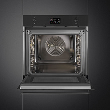 SMEG SO6302M2N духовой шкаф черный