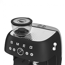 SMEG EGF03BLMEU кофемашина черный