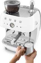 SMEG EGF03WHEU кофемашина белый