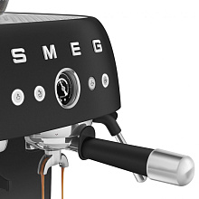 SMEG EGF03BLMEU кофемашина черный