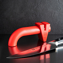 ZWILLING 1031077 точило для ножей красный