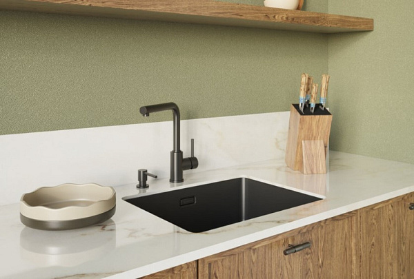 OMOIKIRI OM-03-C дозатор нержавеющая сталь