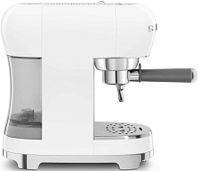 SMEG ECF02WHEU кофемашина белый