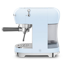 SMEG ECF02PBEU кофемашина пастельный голубой