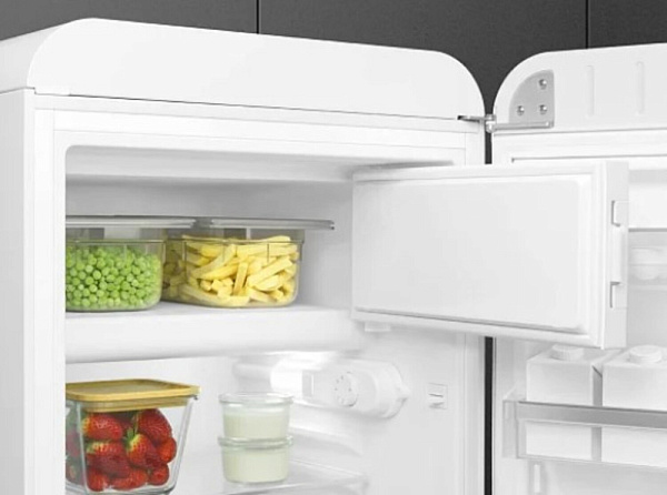 SMEG FAB10RWH6 холодильник белый