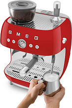 SMEG EGF03RDEU кофемашина красный