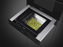 SMEG CPV115B3 вакууматор черный